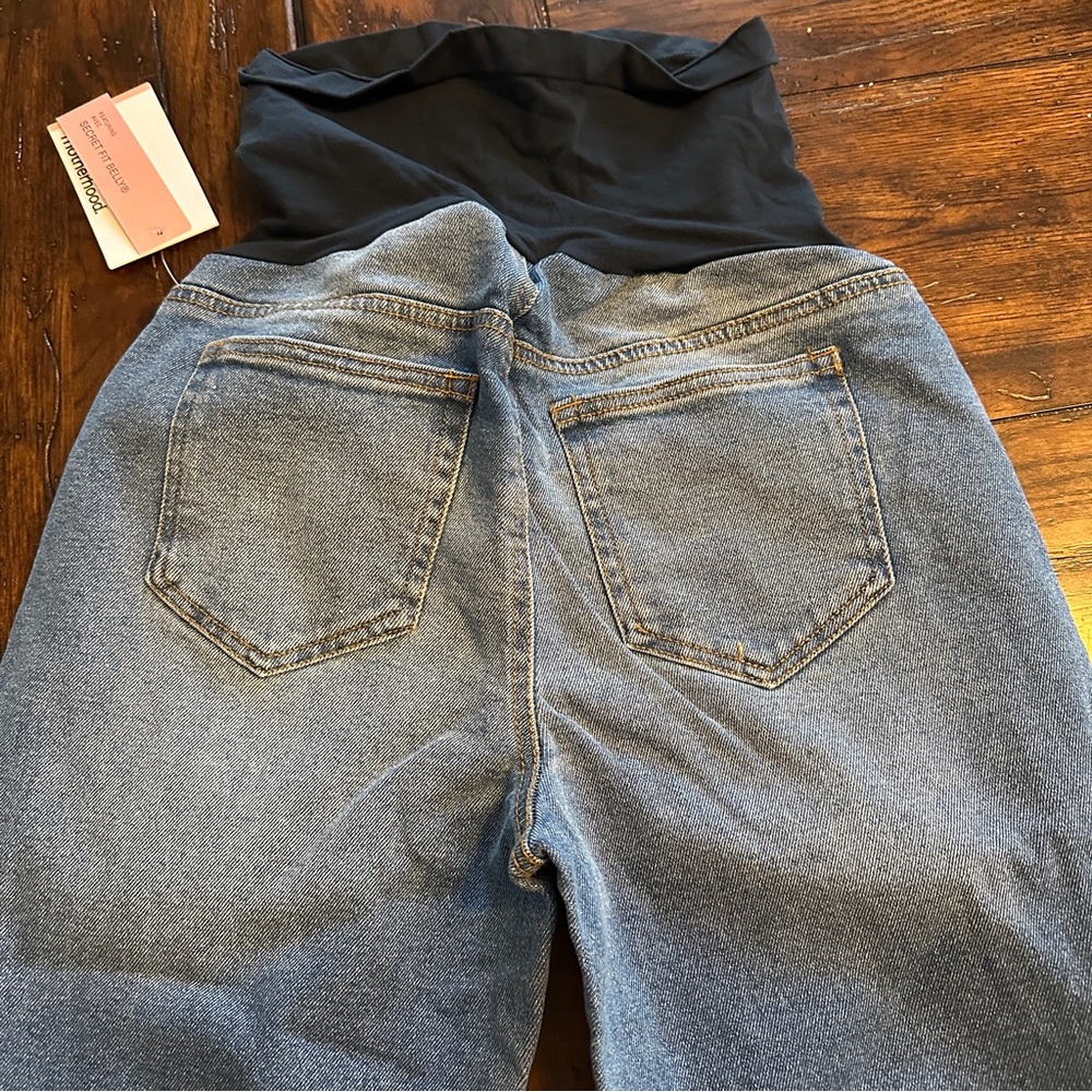Motherhood Maternity XS NWT Distressed Straight Leg Jeans Raw Hem - Picture 6 of 9